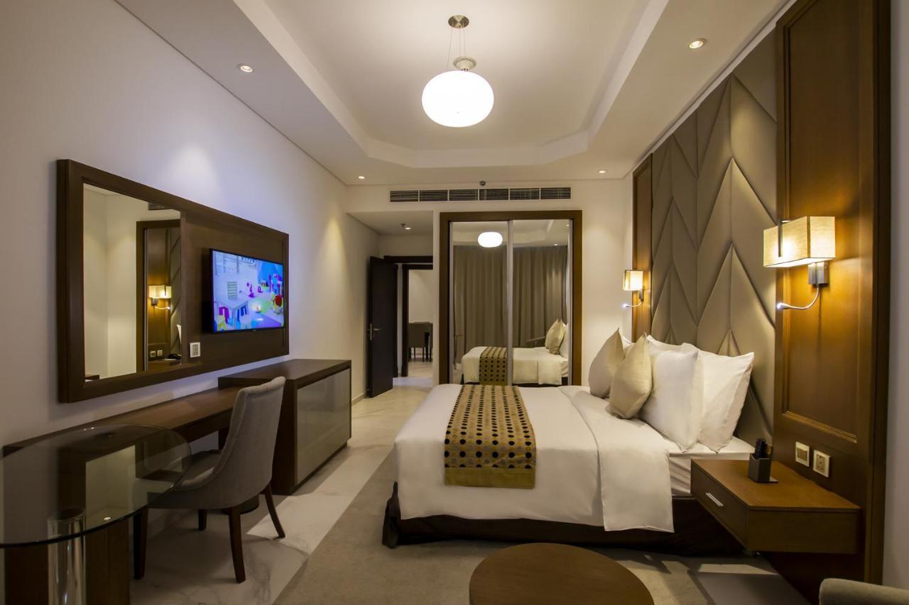 Time Onyx Hotel Apartments Dubai Esterno foto