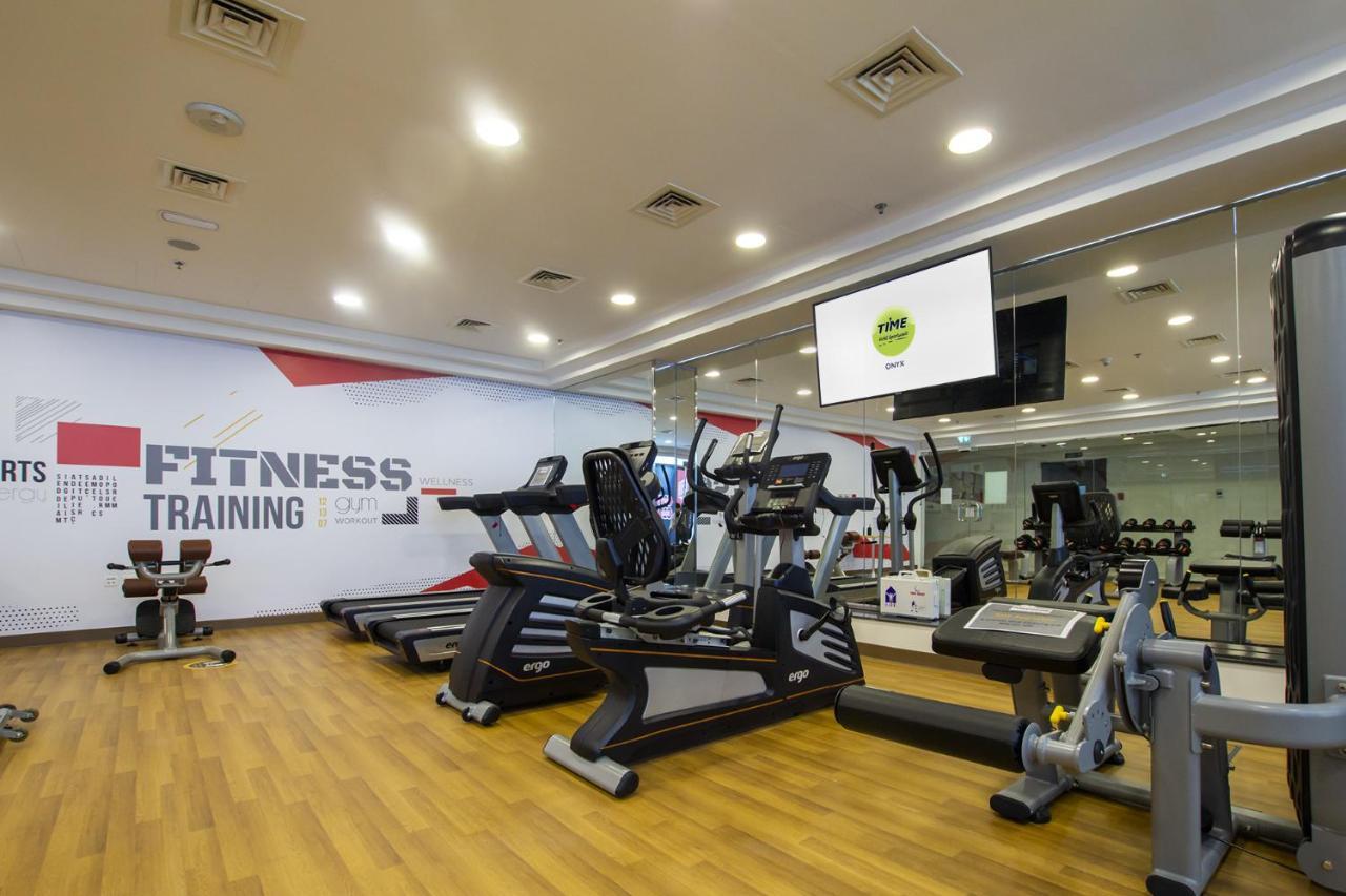Time Onyx Hotel Apartments Dubai Esterno foto