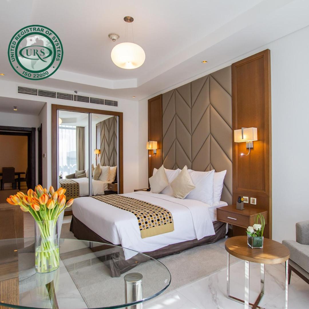 Time Onyx Hotel Apartments Dubai Esterno foto